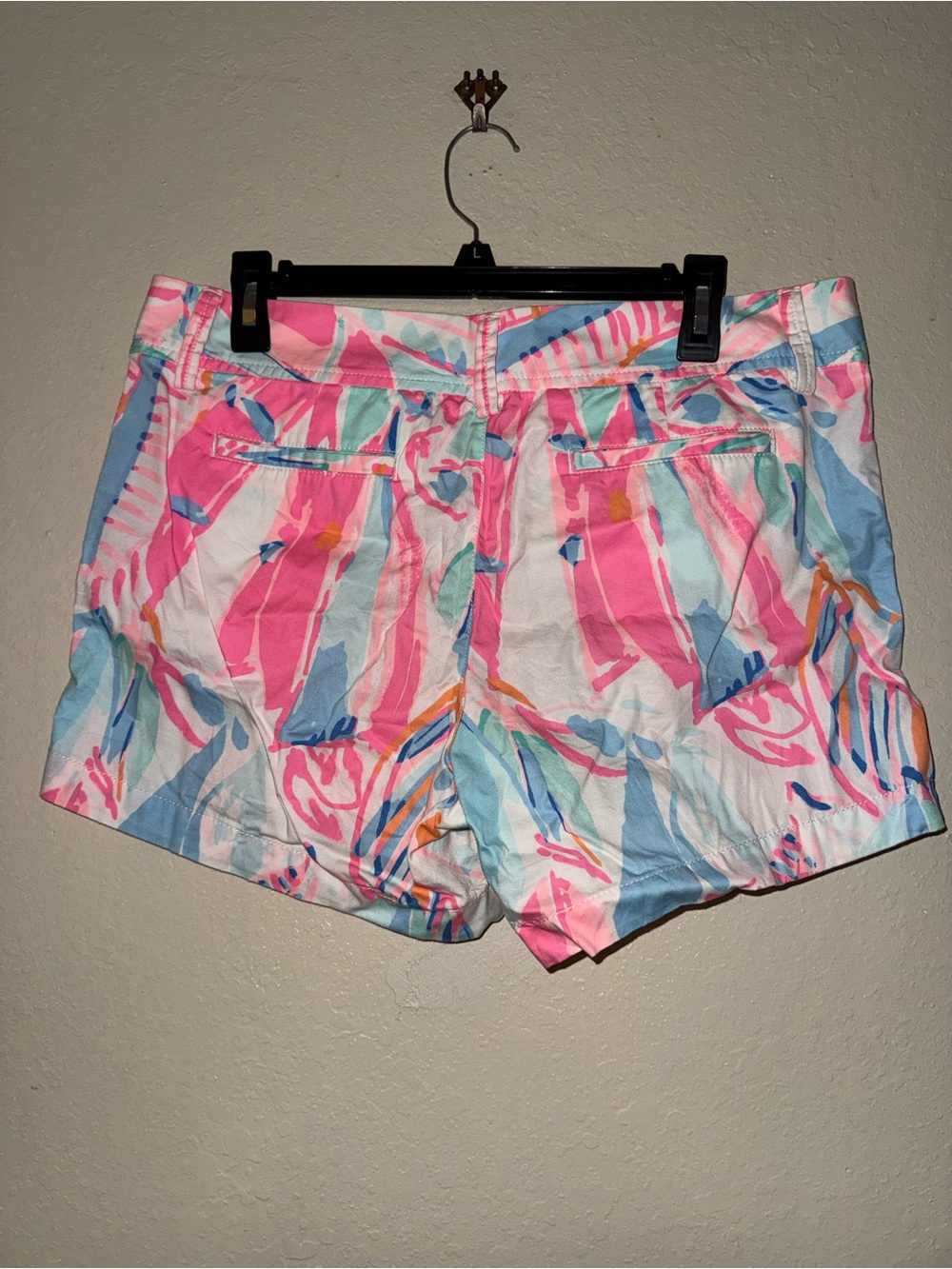 Lilly Pulitzer - Picture 2 of 3